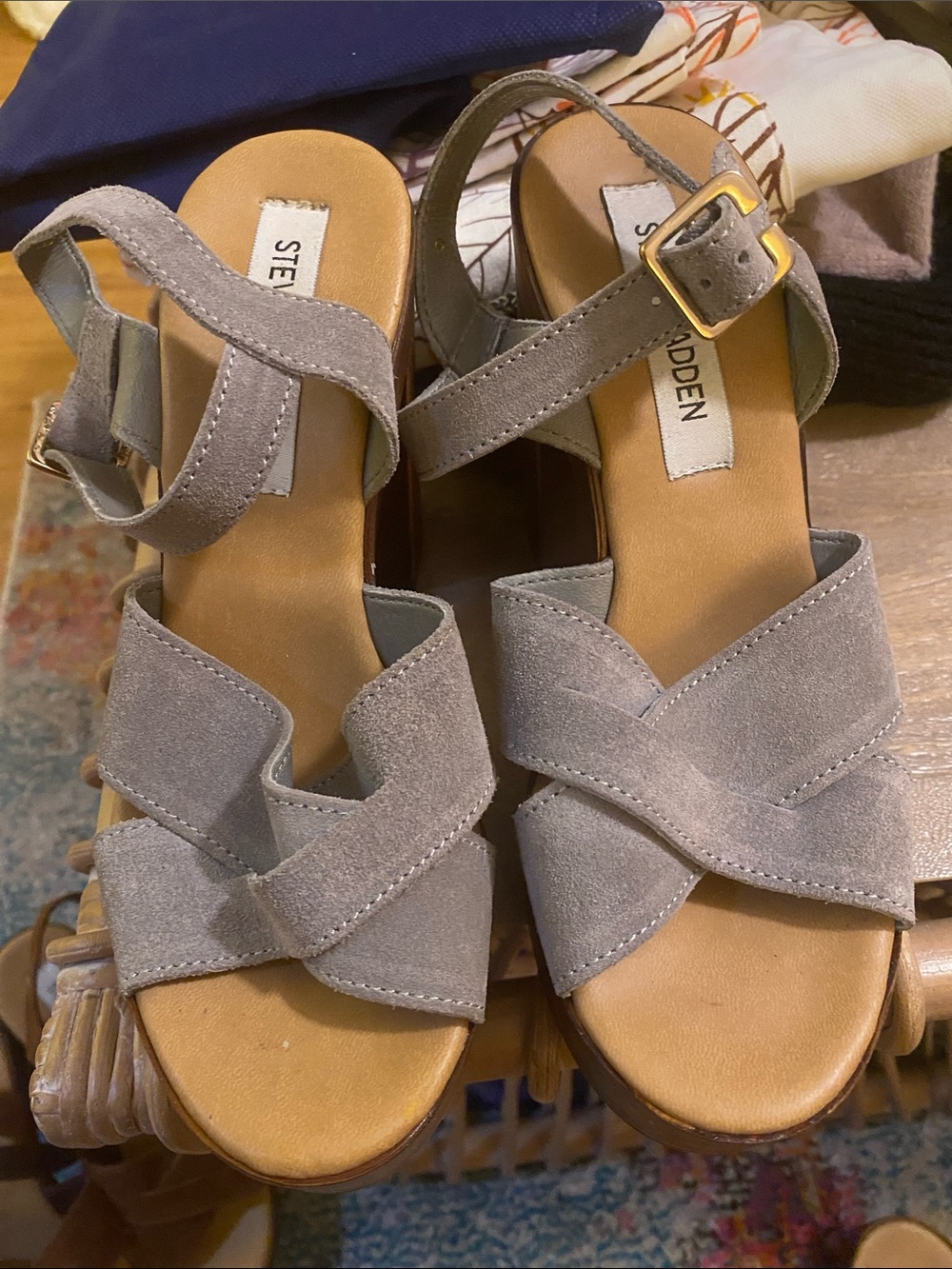 Steve Madden Liveana Heels —Grey Suede Size 6 Excellent Condition - Picture 2 of 6